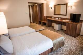 Отель Hotel Arnia Яссы Двухместный номер Делюкс с 2 отдельными кроватями, для некурящих-10